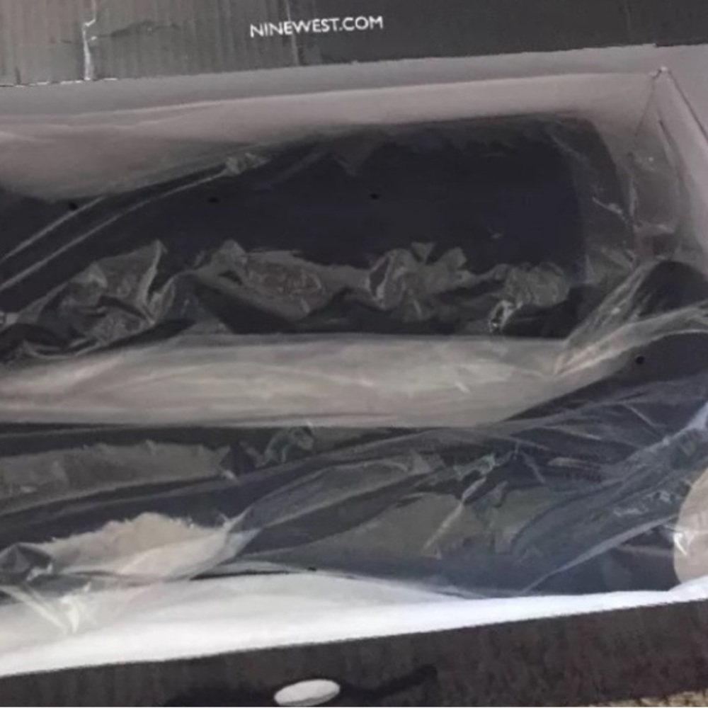 Nine West Okena Suede Knee High Boots 8 New - Picture 3 of 7